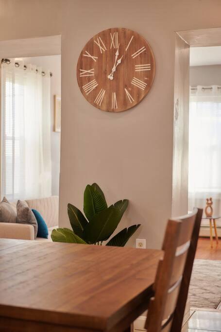 Cozy Apartment 1St 10Min Walk Downtown And City View Providence Exteriér fotografie