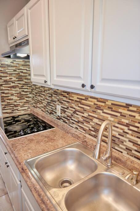 Cozy Apartment 1St 10Min Walk Downtown And City View Providence Exteriér fotografie